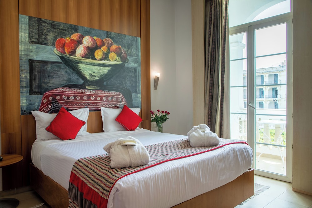 Deluxe Room - Photo 1
