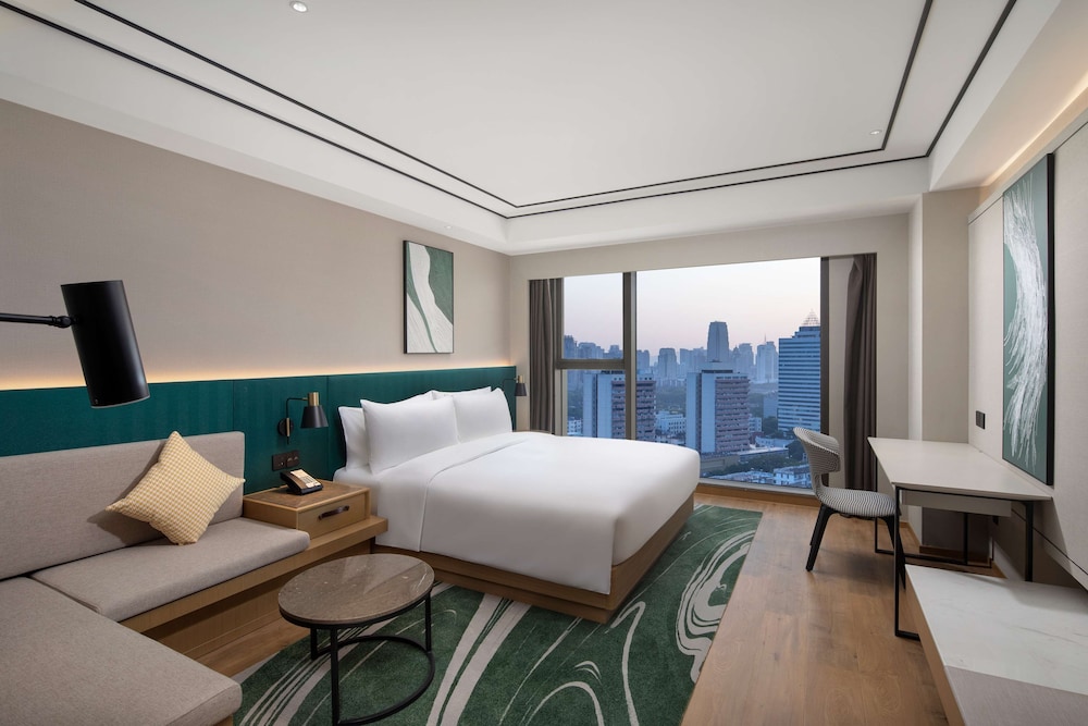 Superior Room, 1 King Bed - Photo 2