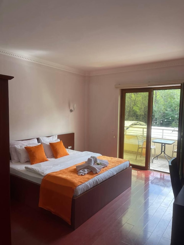Comfort Room photo 1