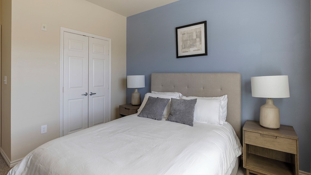 Apartment (2 Bedrooms) photo 3