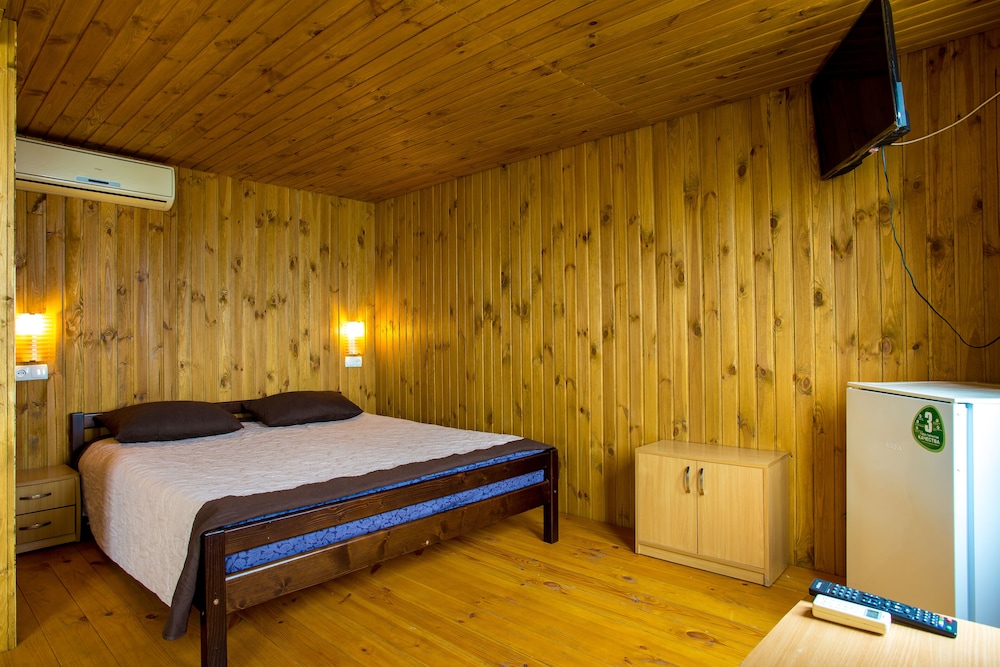 Studio Suite photo 2