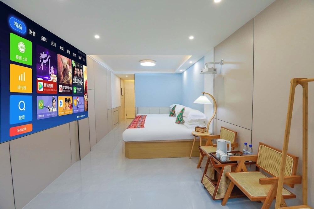 Family Suite, Hill View