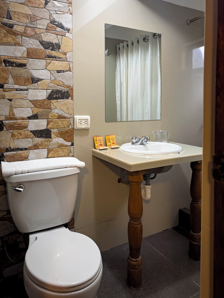 Deluxe Double Room, River View, Mountainside