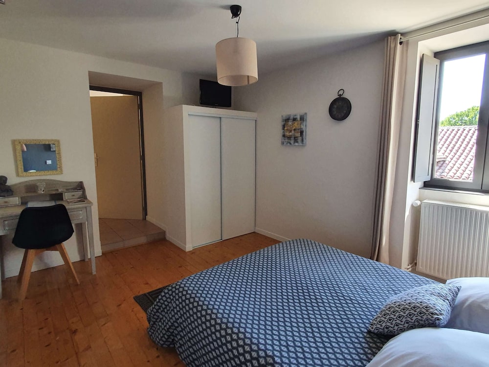 Standard Room, 1 Double Bed (La Curieuse) photo 2