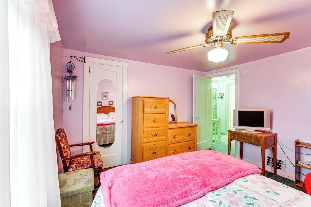 House (2 Bedrooms) photo 1