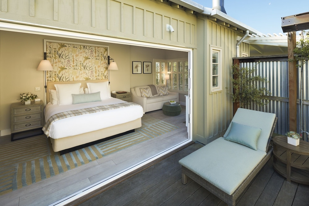 Premier Harvest Cottage King photo 2