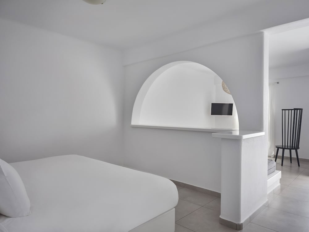 Junior Suite Sea View and Heated Tub - Photo 8