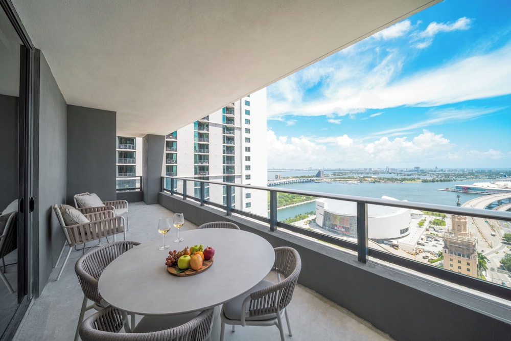 Skyline Residences One Bedroom With Kitchen & Balcony thumbnail 6