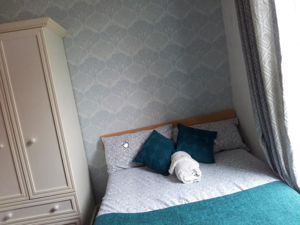 Standard Twin Room, Shared Bathroom photo 1
