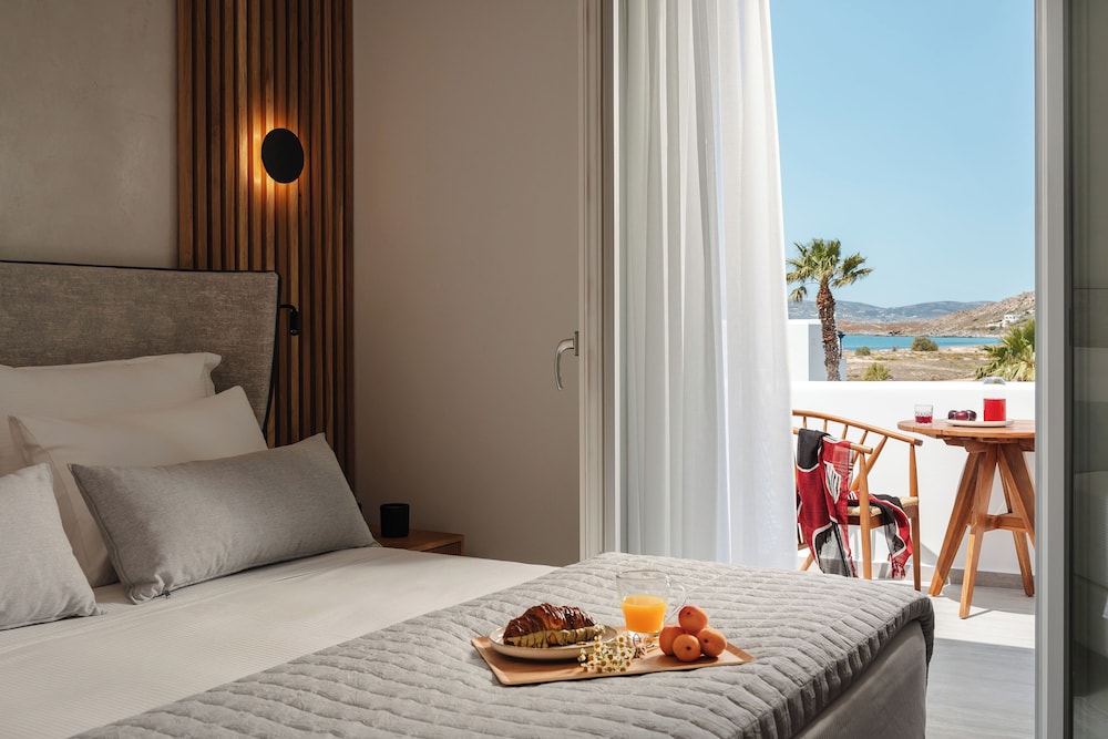 Superior Suite, Multiple Beds, Sea View, Beachside