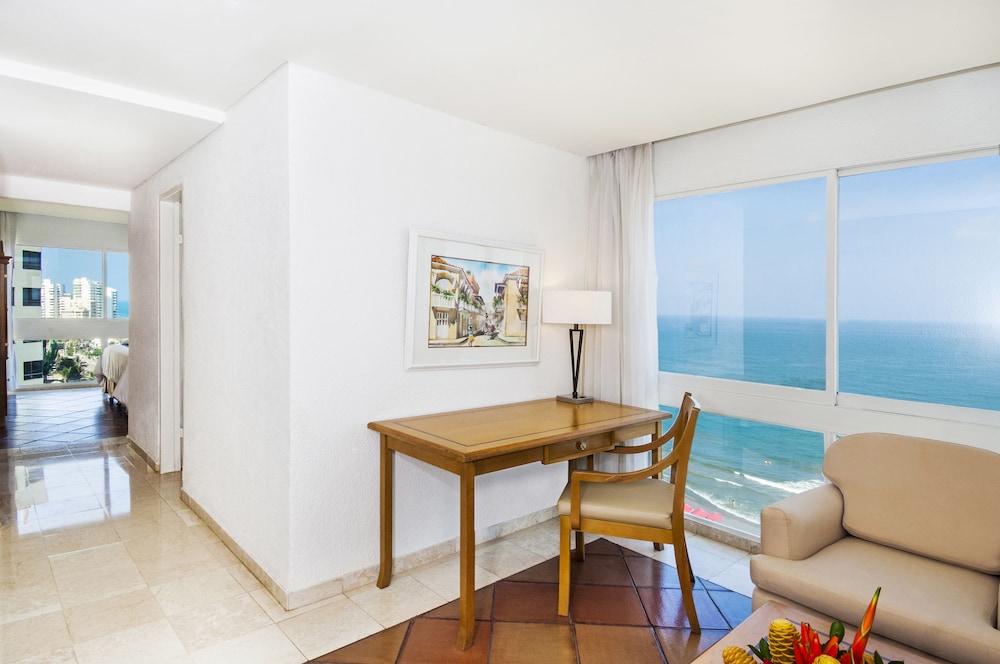 Superior Room, 1 Queen Bed, Ocean View - Photo 2