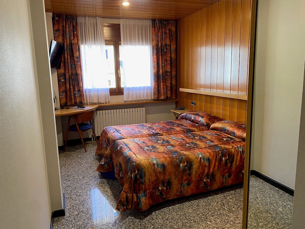 Superior Double or Twin Room - Photo 5