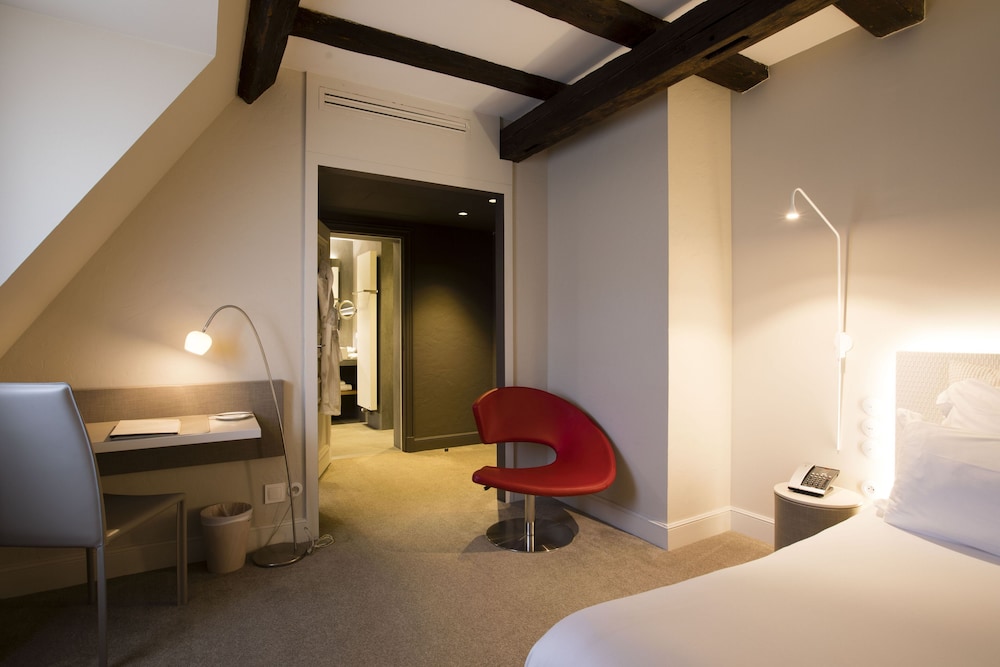 Comfort Room photo 2