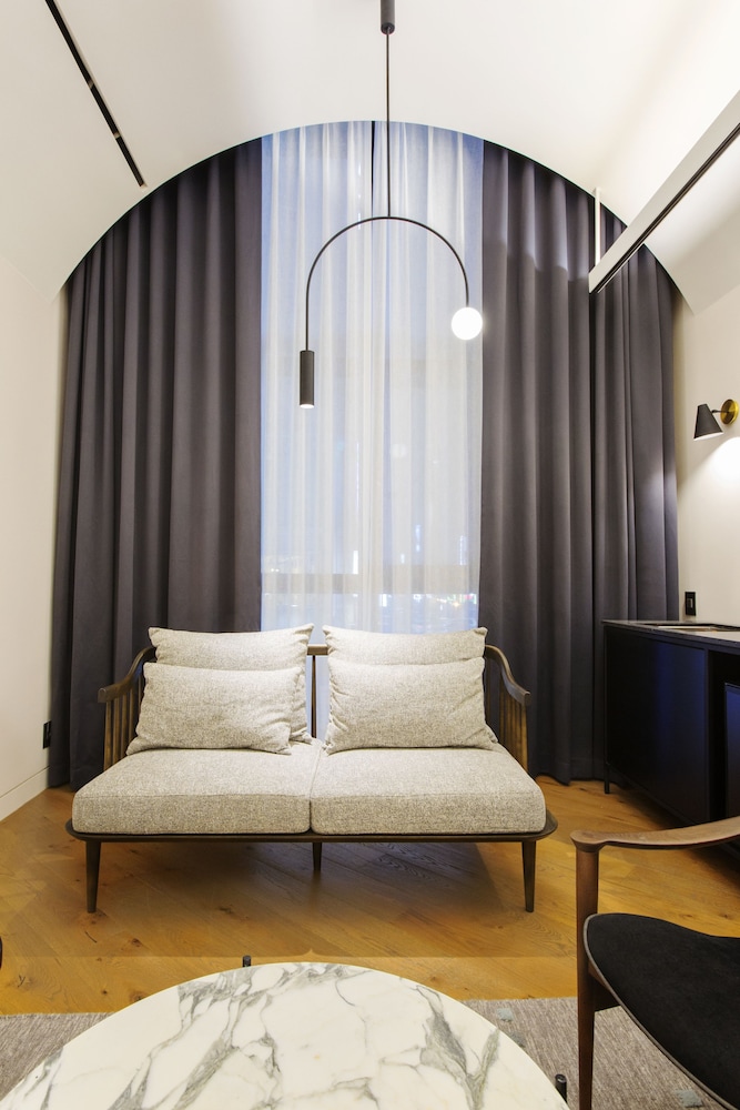 Family Triple Room - Photo 4