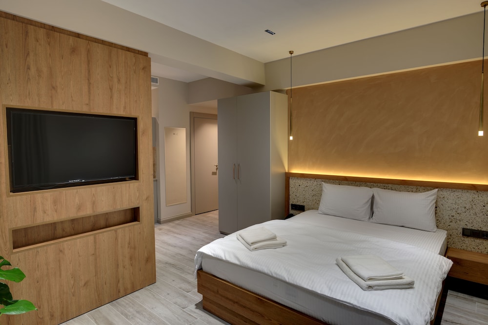 Deluxe Triple Room photo 1