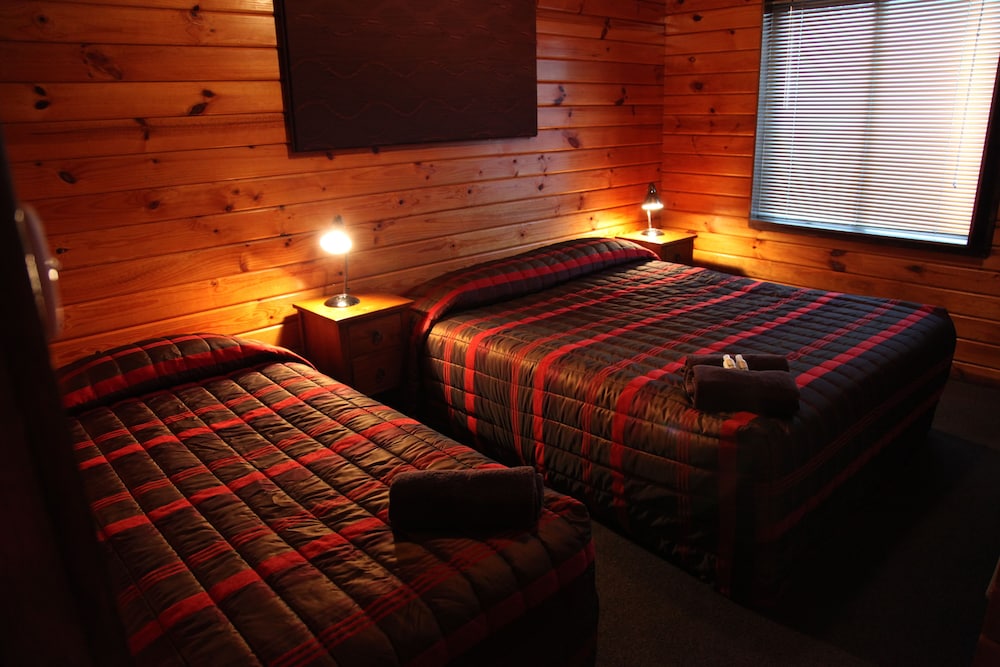 Standard Twin Room, 1 Bedroom photo 3