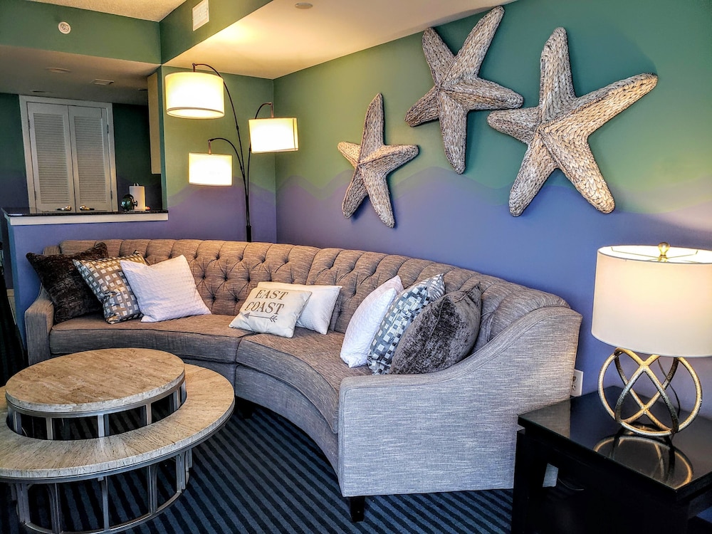 Condo, 2 Bedrooms