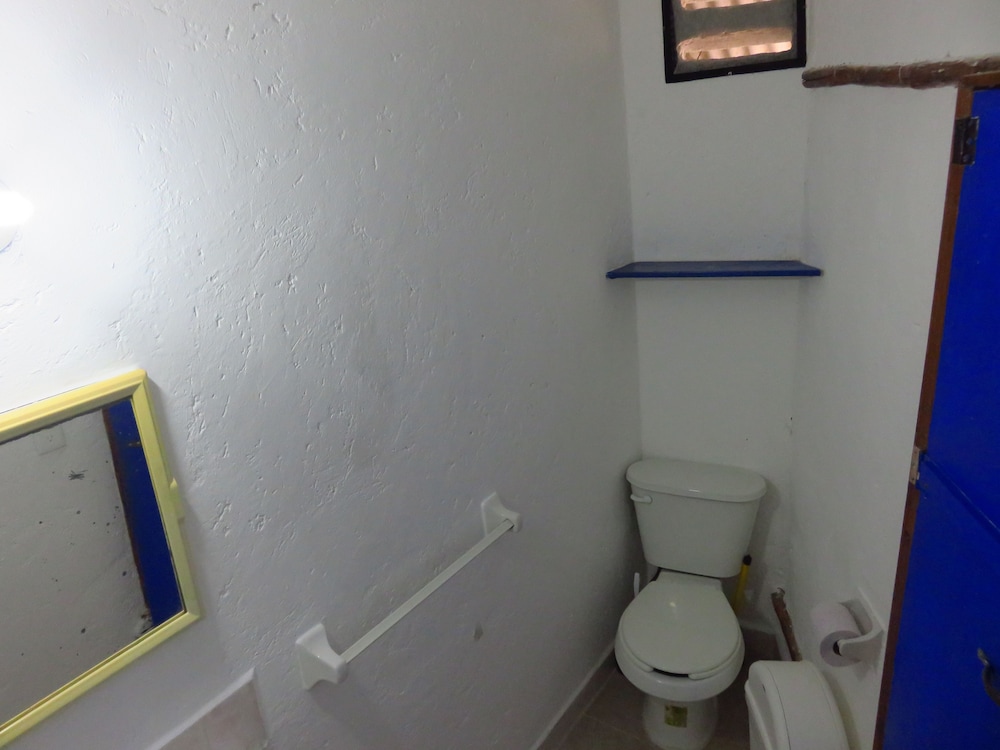 Bungalow, Shared Bathroom, Beachfront photo 3
