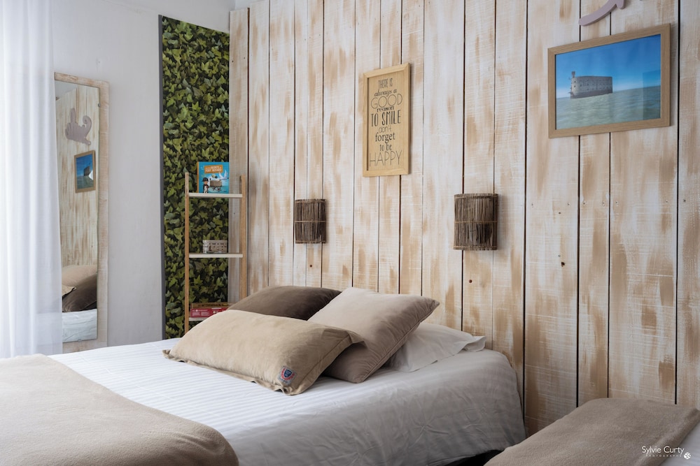 Standard Triple Room photo 2