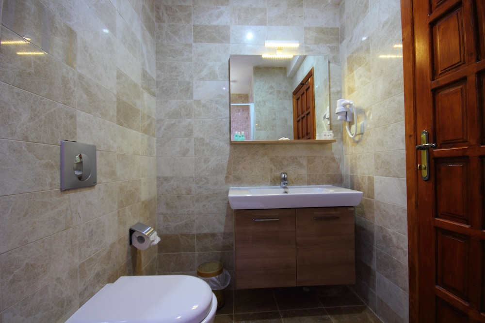 River View Suite - Photo 6