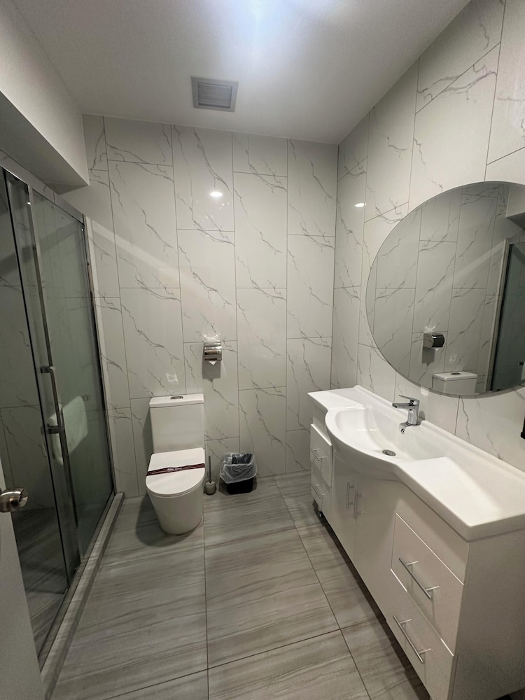 Deluxe Double Room - Photo 8