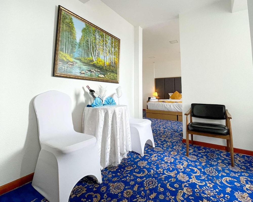 Superior Double or Twin Room, City View photo 1
