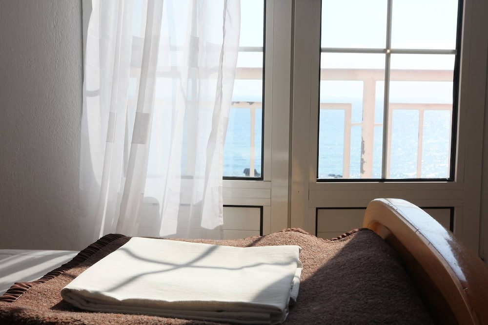 Deluxe Suite, Sea View - Photo 2