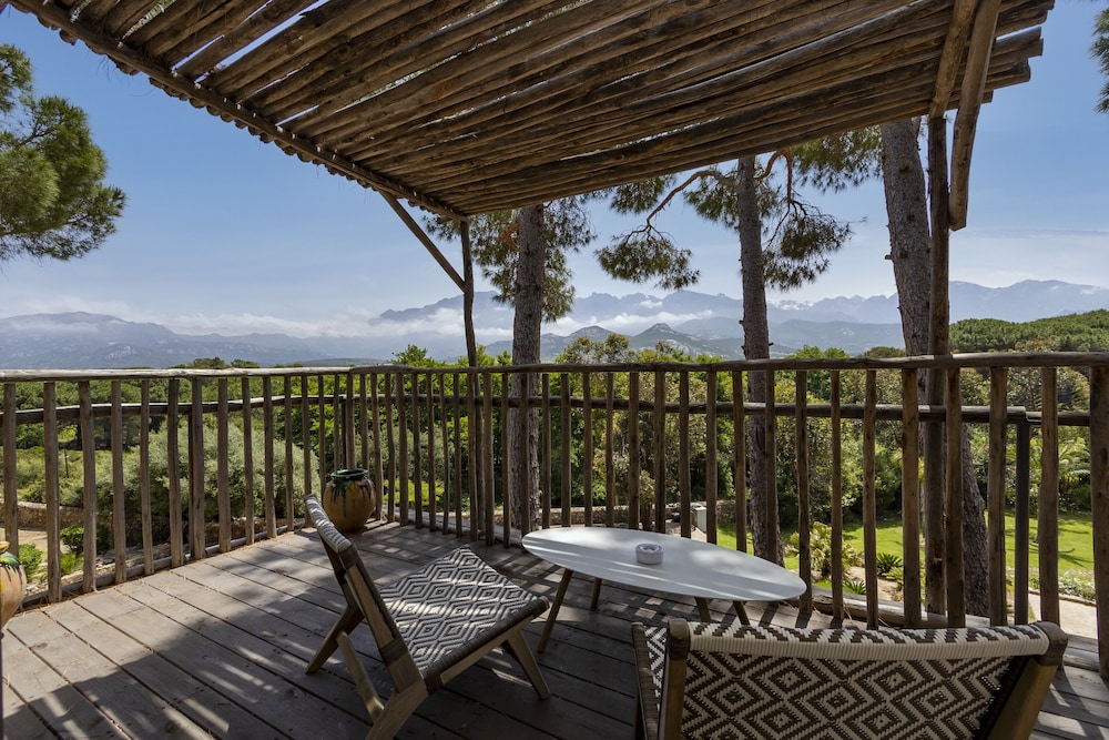 Deluxe Cabin, 1 Double Bed, Mountain View Deluxe Cabin, 1 Double Bed, Mountain View