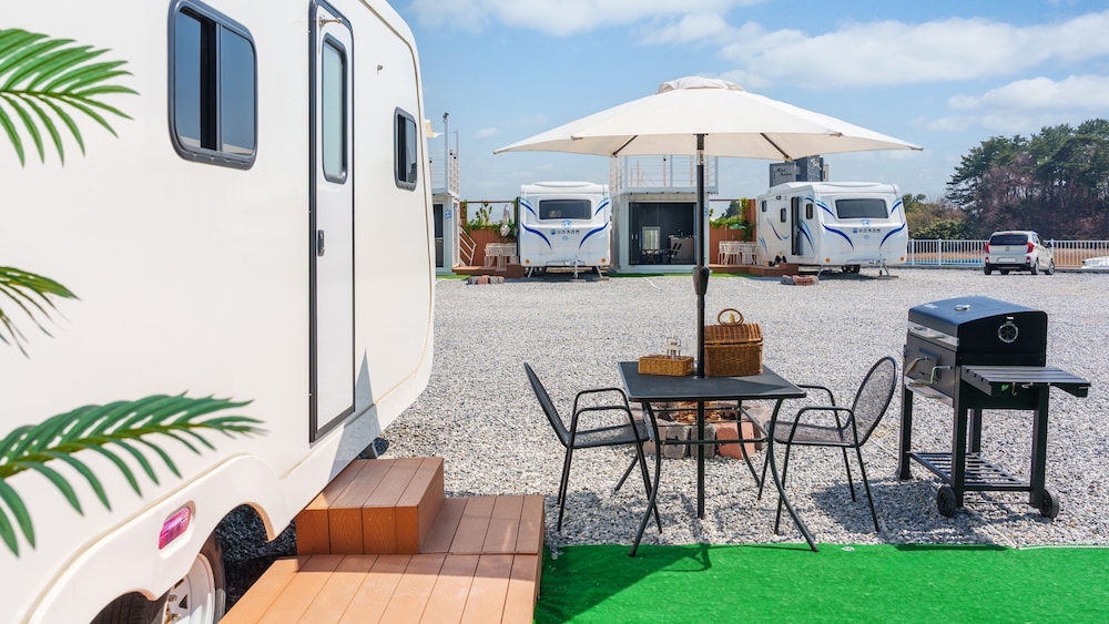 Basic Room, 1 Bedroom (Caravan 2) photo 2
