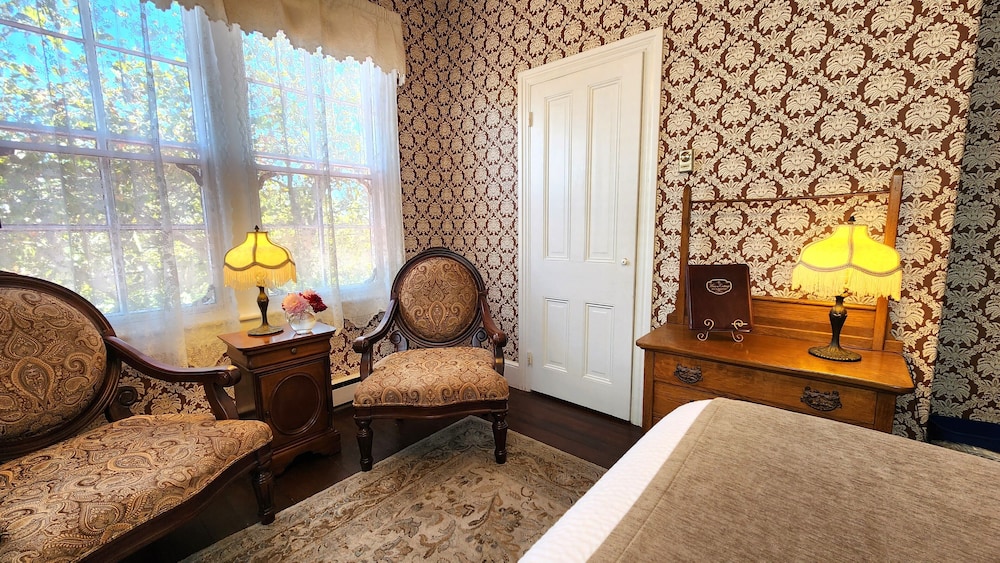 Room, Private Bathroom (Ware Room) photo 3