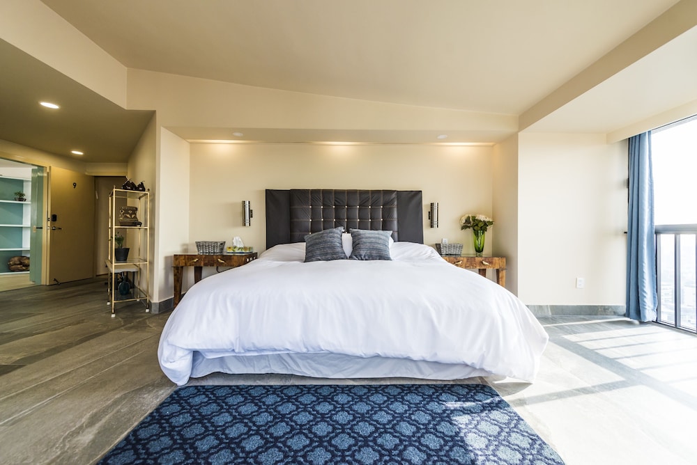 Royal Double Room