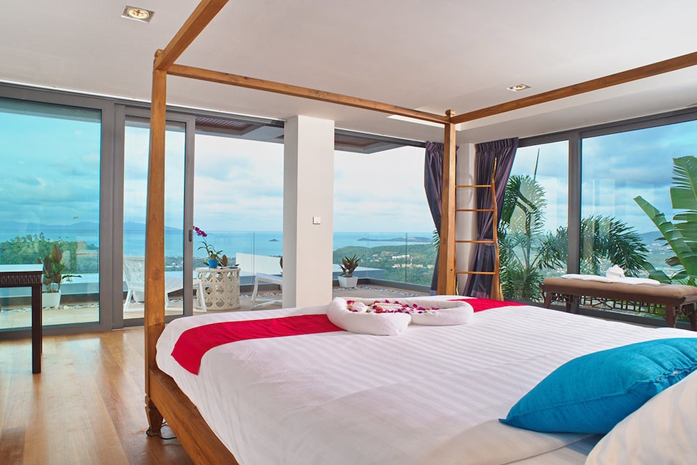 6-Bedroom Villa with Private Pool photo 1