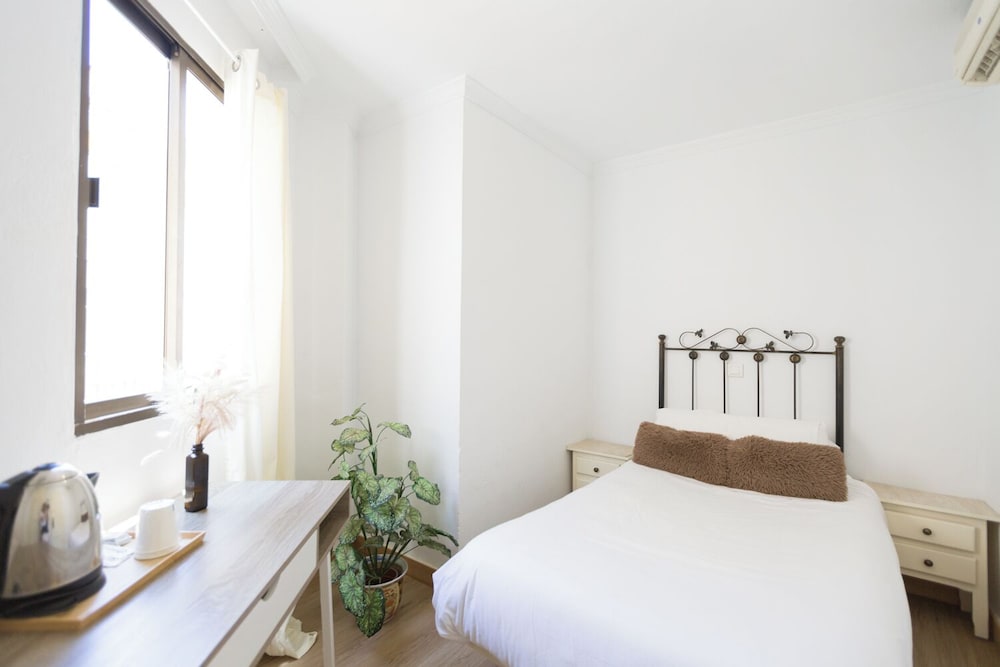 Habitación Individual Económica