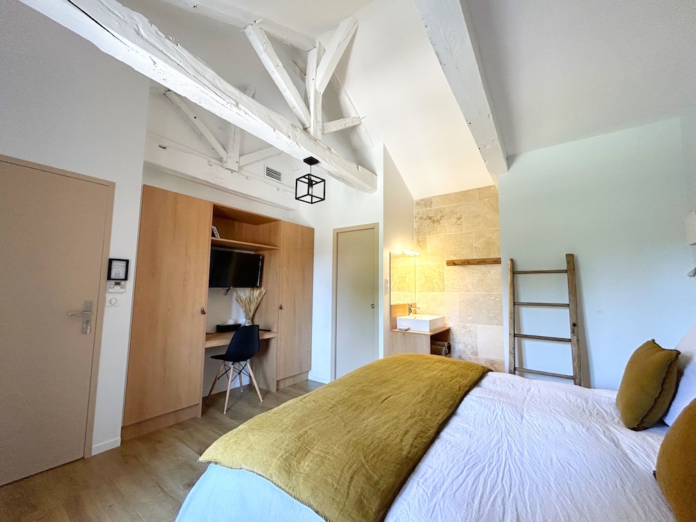 Superior Room - Photo 6