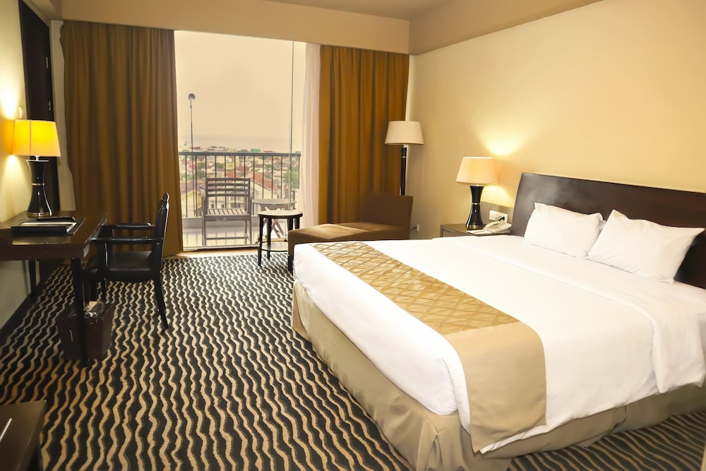 Deluxe Room, 1 King Bed photo 1