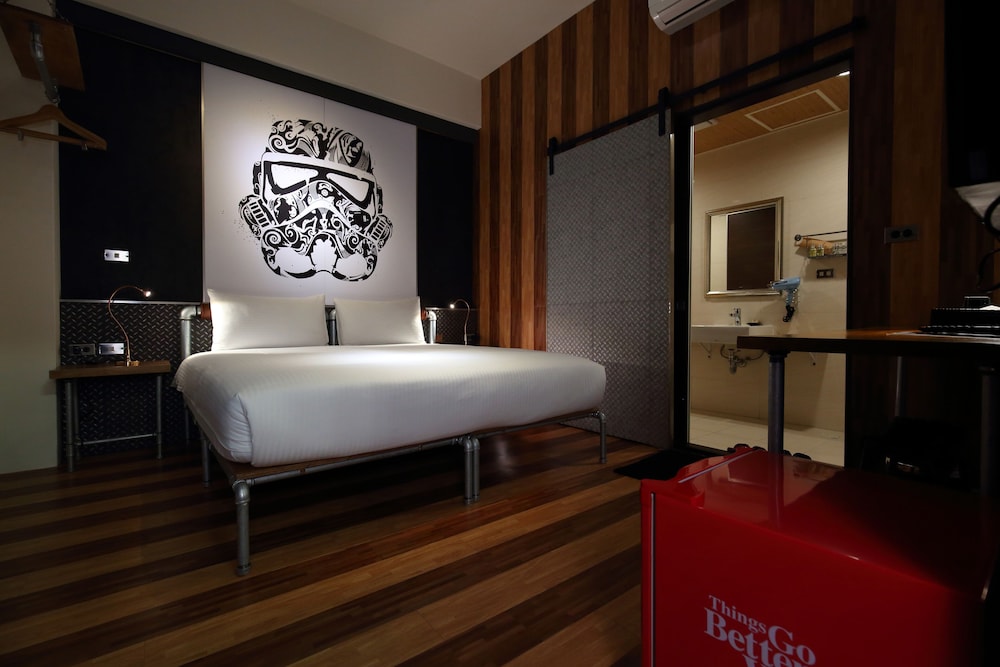 Design House photo 2