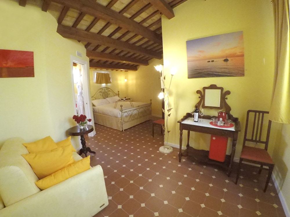 Deluxe Double Room, Non Smoking, City View