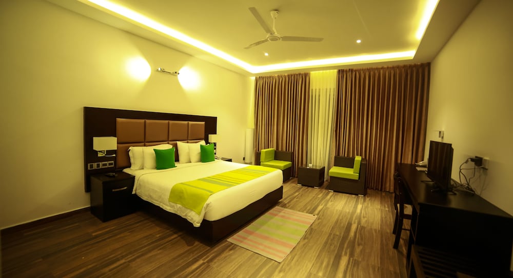 King Room with Sigiriya Rock View photo 2