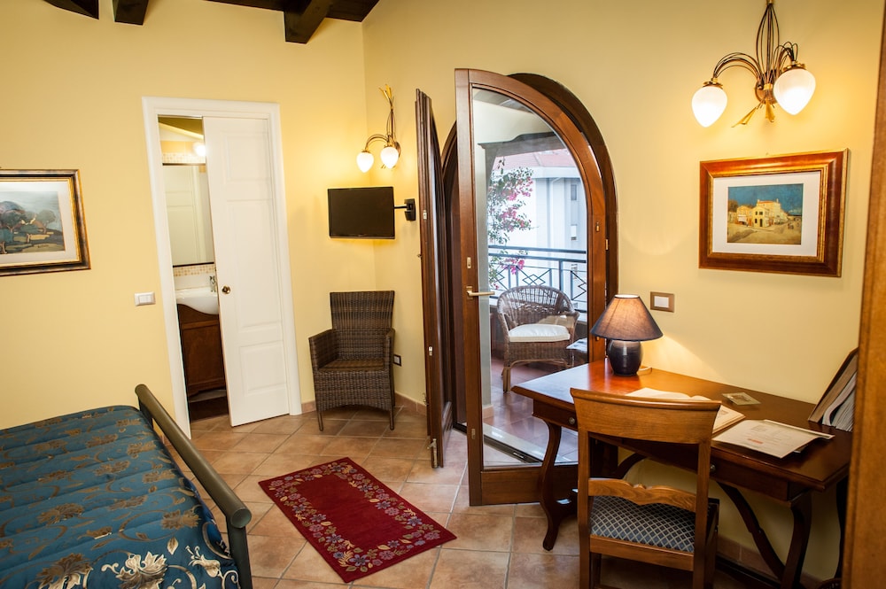 Double Room, Terrace photo 1