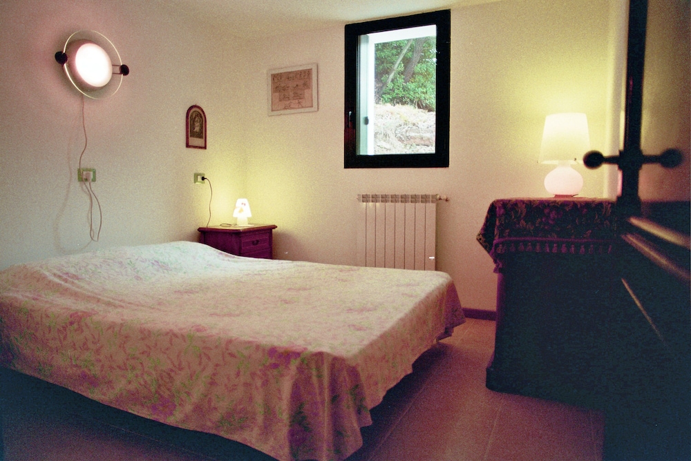 Basic Apartment, Non Smoking photo 2