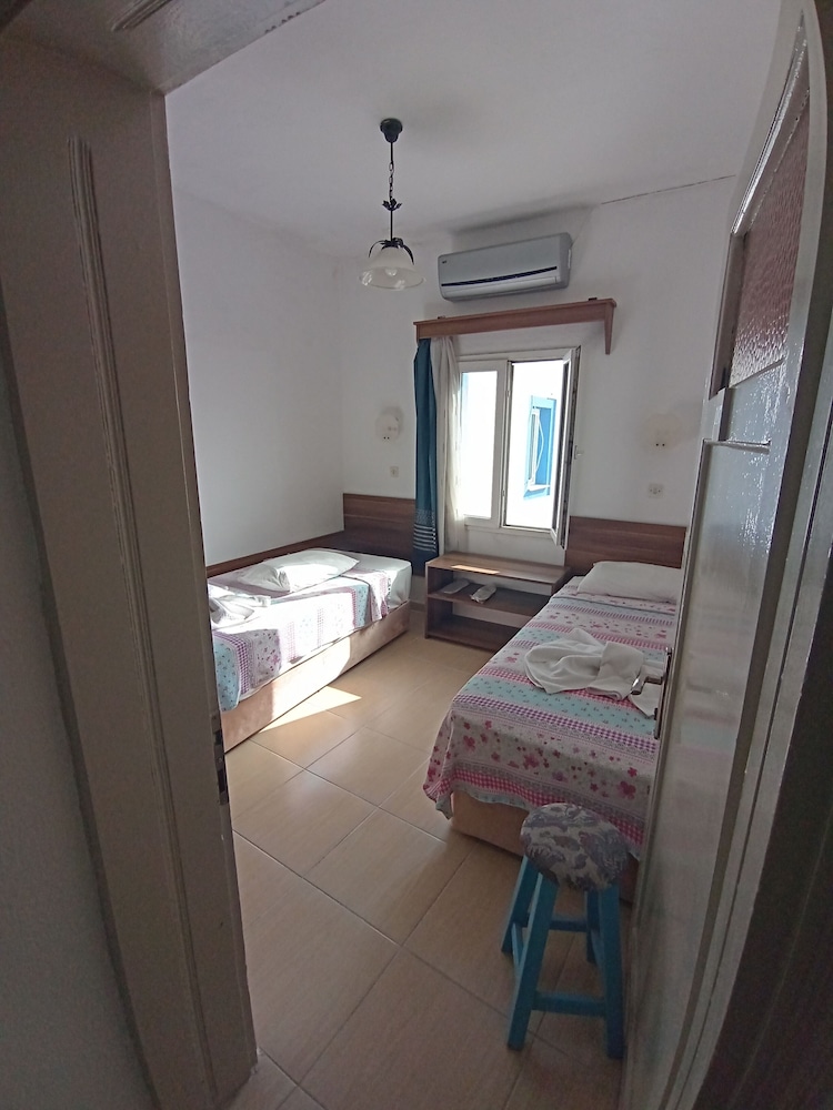 Standard Double or Twin Room - Photo 1