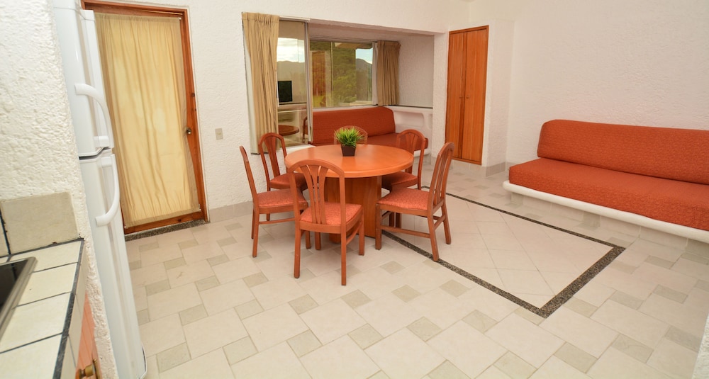 Golf Suite - Photo 7