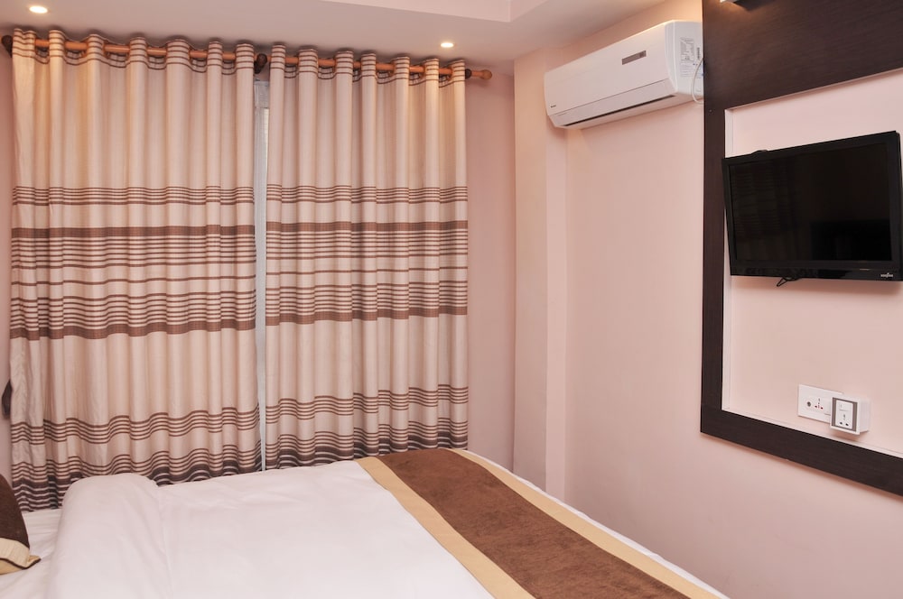 Deluxe Single Room, 1 Twin Bed photo 3