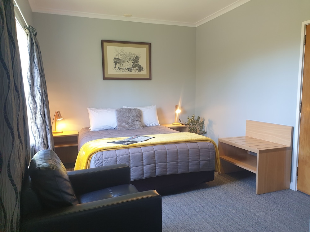 Economy Double Room photo 3
