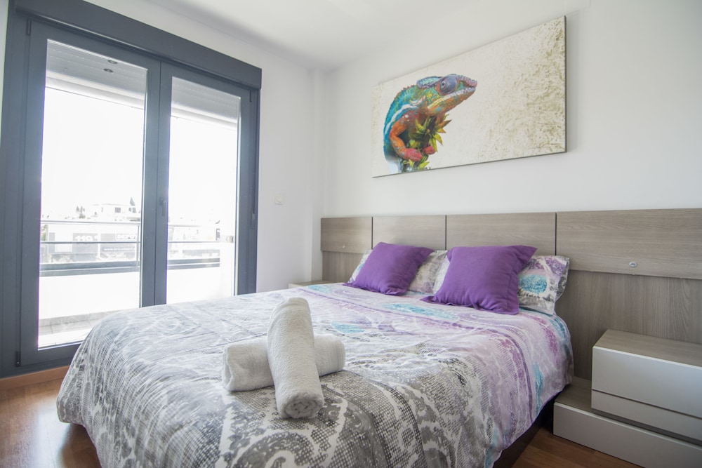 EnjoyGranada LUJO Swimming Pool and Parking, Billede 12