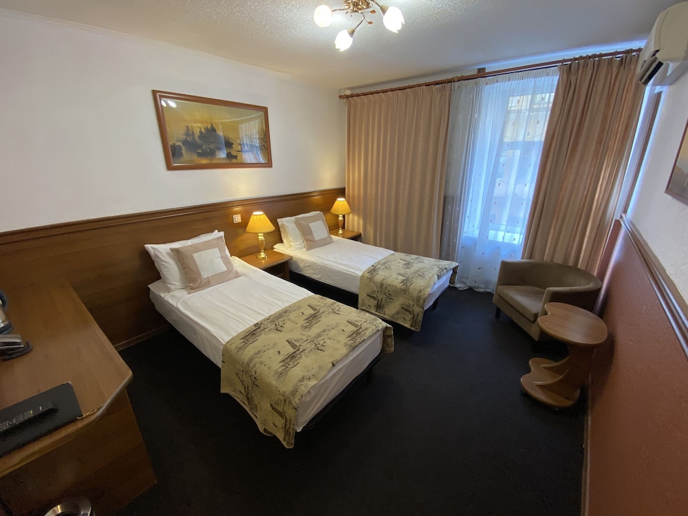 Standard Twin Room photo 1