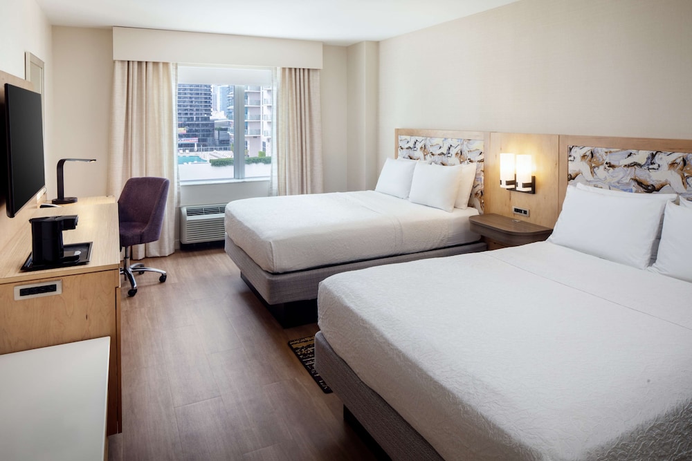 Room, 2 Queen Beds - Photo 2