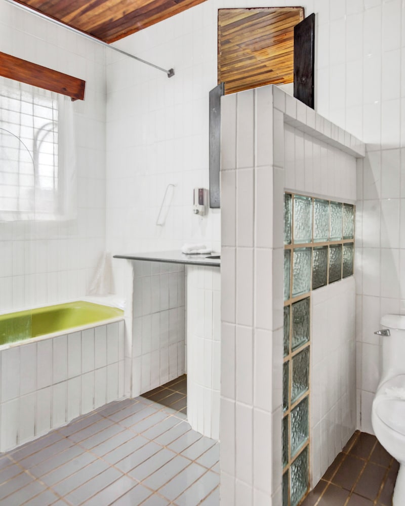 Superior Double Room - Photo 9