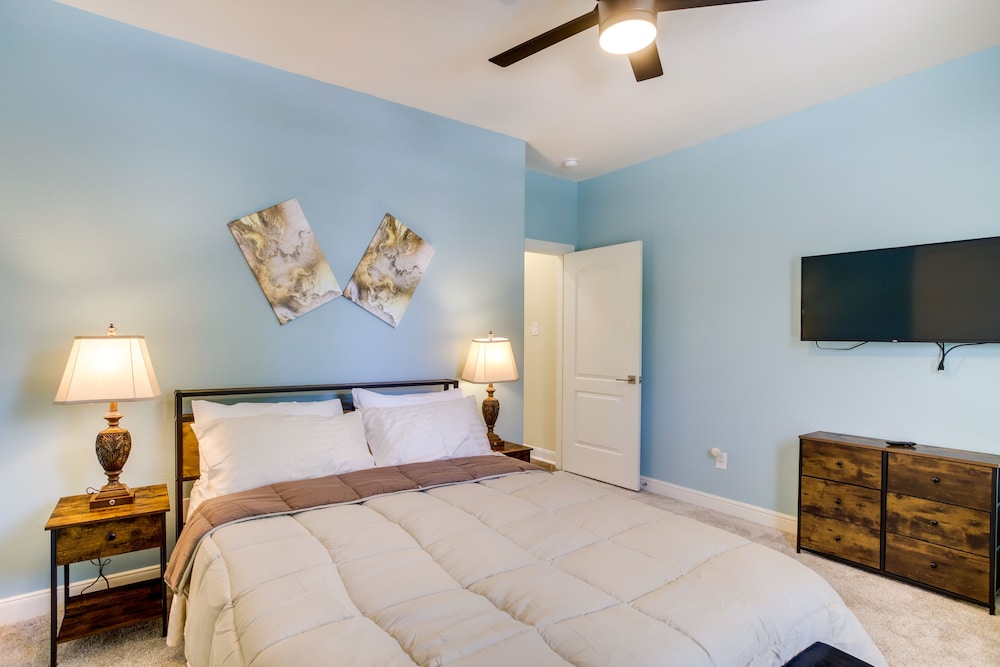House (4 Bedrooms) photo 2