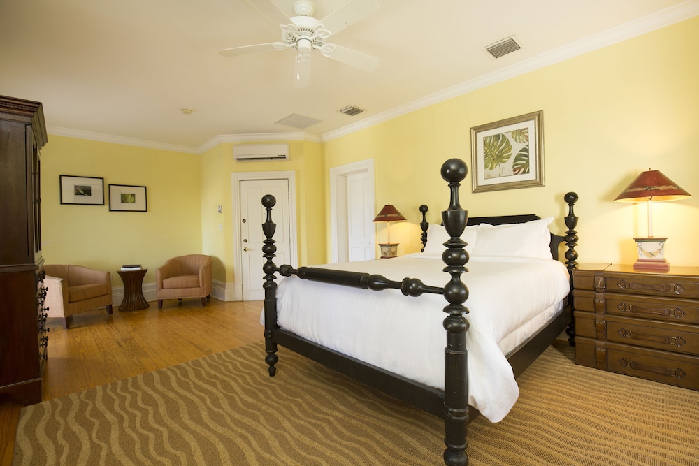 Premium Room, 1 Queen Bed - Adult Exclusive